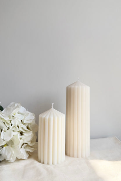 Large Ribbed Pillar