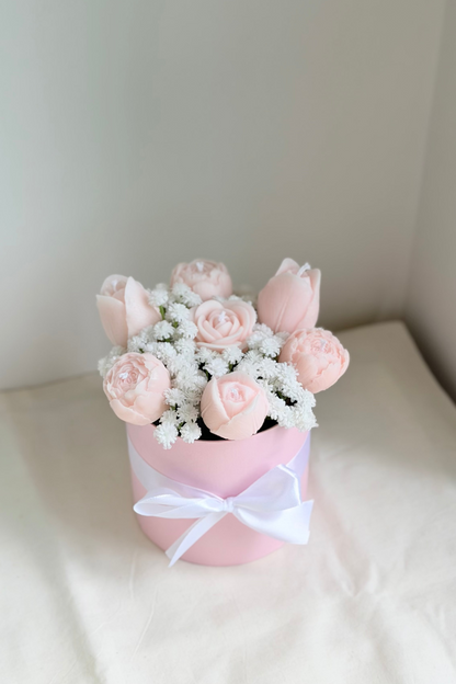 Pink Signature Small Bouquet