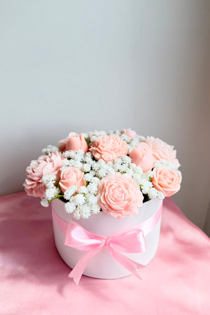 Pink Signature Candle Bouquet