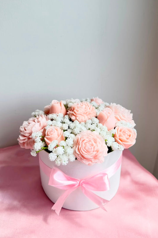 Pink Signature Candle Bouquet
