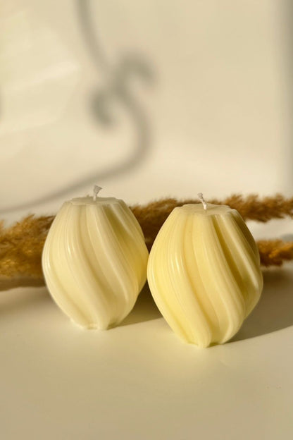 Twirl Candle